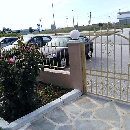 Cozy Apartments Komotini Buitenkant foto
